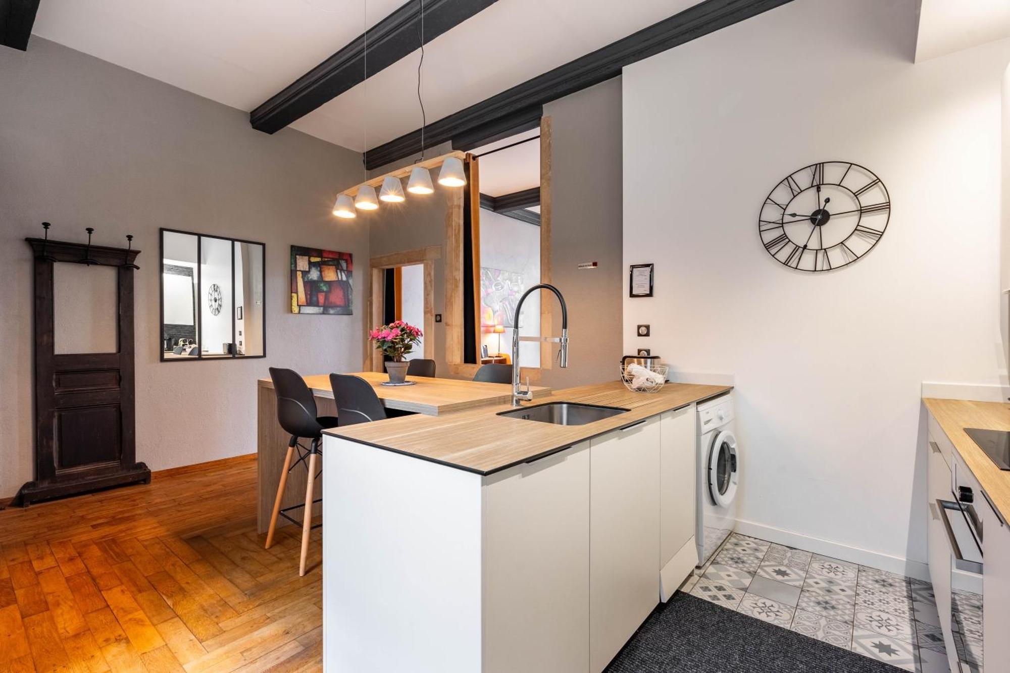 Le Relais Ducal - Appartements D'Hotes Vieille Ville Nancy Ngoại thất bức ảnh
