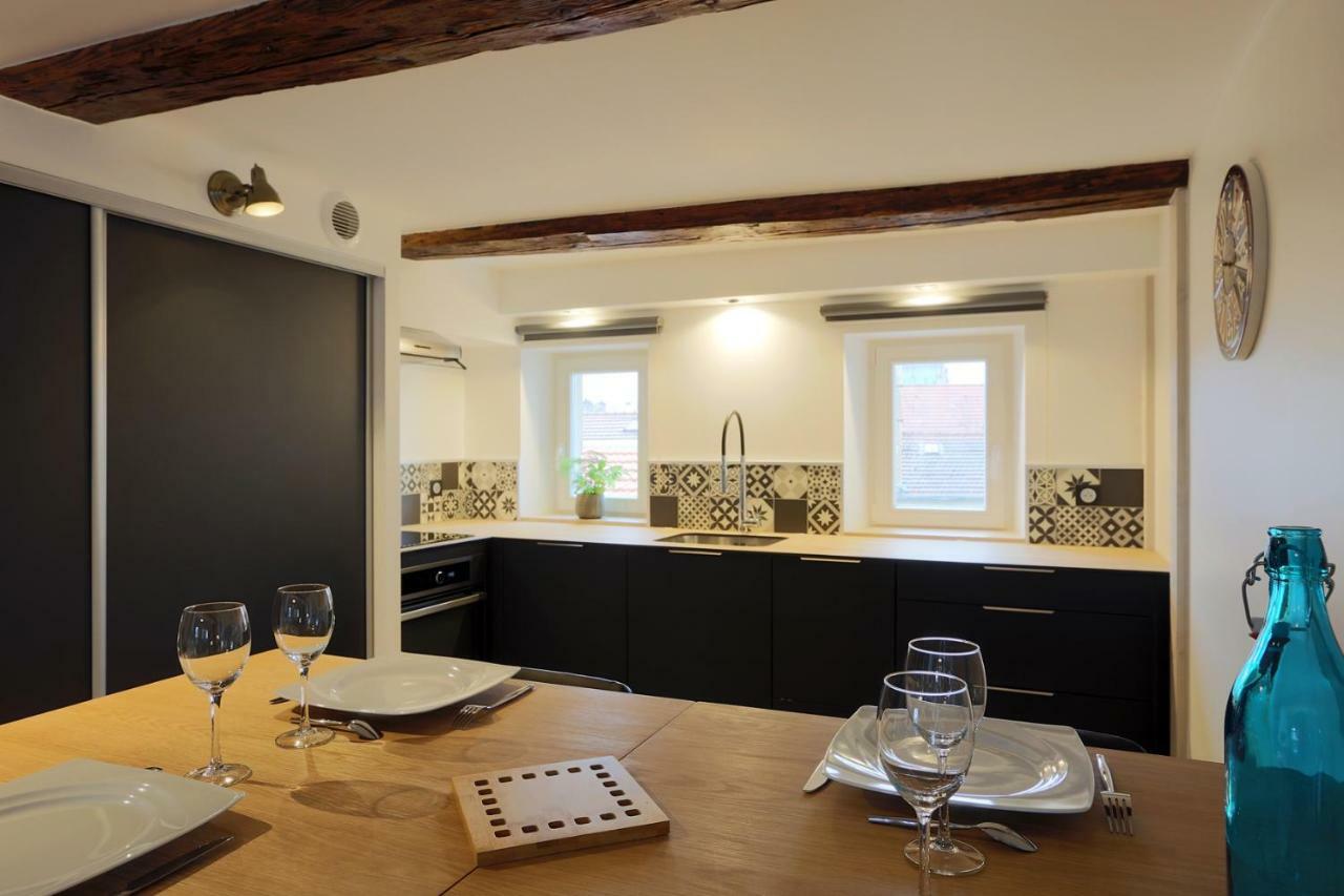 Le Relais Ducal - Appartements D'Hotes Vieille Ville Nancy Ngoại thất bức ảnh